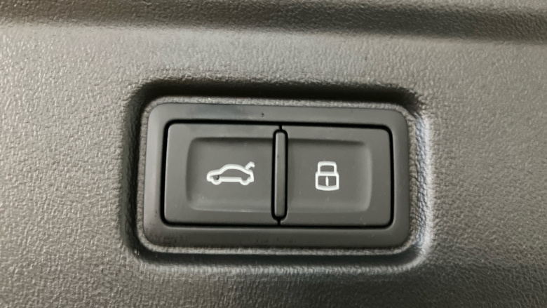 Audi A6 270kW Performance 100kWh S Line 5dr Auto Electric Estate